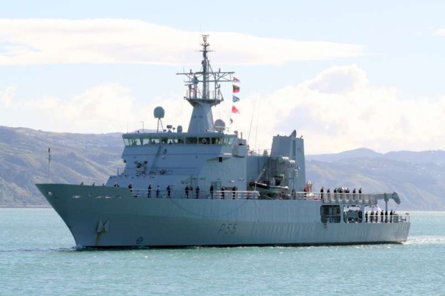 Royal New Zealand Navy - Marine de Nouvelle Zélande 11853810