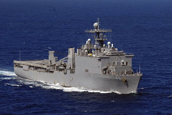 Amphibious assault ship (LHA - LHD - LPD) Web_0810