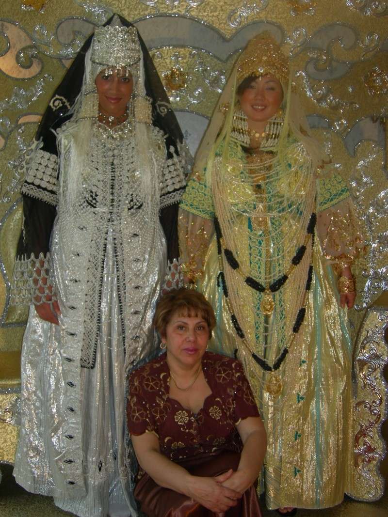 العرس الجزائري و أزياء العروس ليلة الحنة و الزفاف  0414