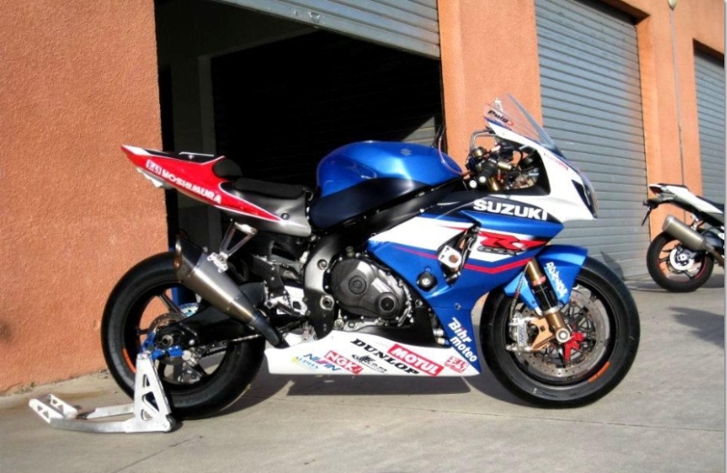 Championnat du Monde Endurance 2012  Gsxr2010