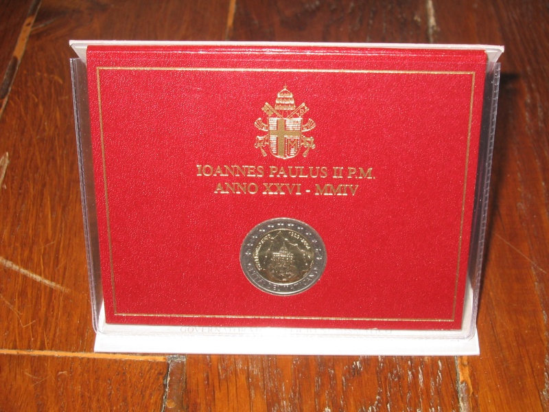 2  COMMEMORATIVE 2004 : 75 ans de la cit du vatican Euro_021