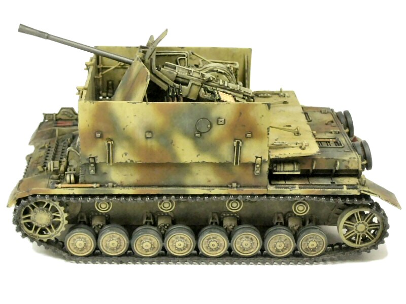 Le flakpanzer IV möbelwagen en maquette Mobelw11