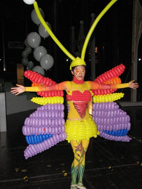 Balloon Costume.. 811