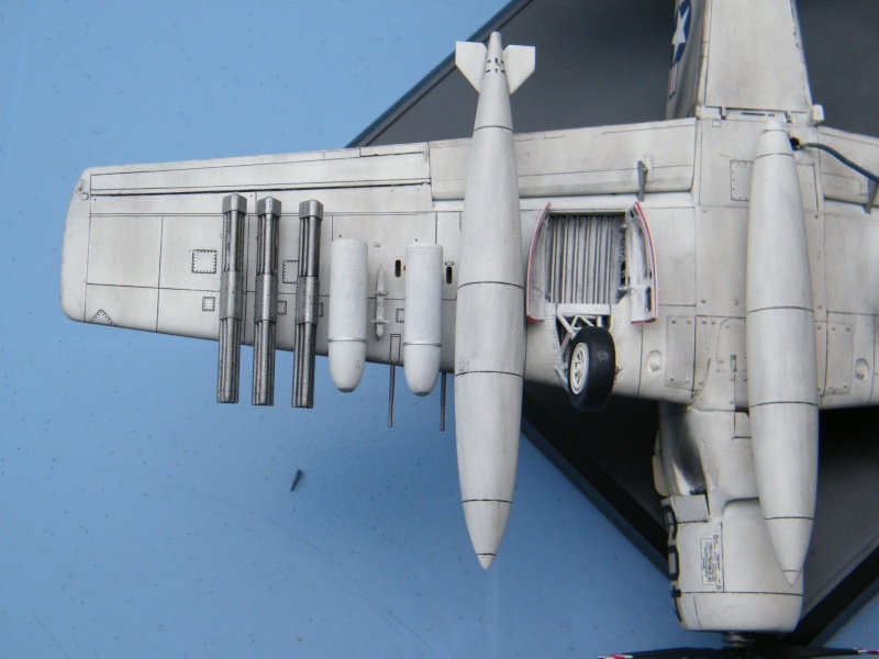 [Concours VietNam] DOUGLAS A-1H SKYRAIDER (US NAVY)  [tamiya] 1/48 + moteur electrique  - Page 3 1_01010