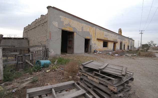 Otro tesoro histórico abandonado, Hacienda del Bosque. Resist10