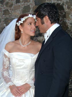 "AMOR REAL" CU ADELA NORIEGA SI FERNANDO COLUNGA 05031110