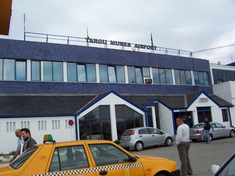 Aeroportul Targu-Mures (Transilvania) - 2008 000_0120