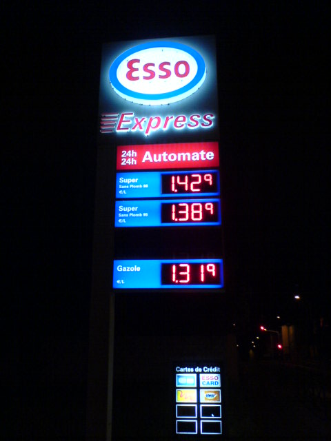 Différence de prix entre le SP 95 et le gazole. Esso_010