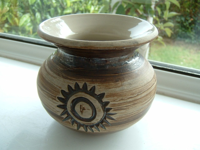 Purbeck Pottery (England)  00413