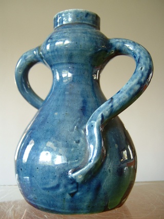 Arts N'Crafts vase