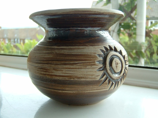 Purbeck Pottery (England)  00611