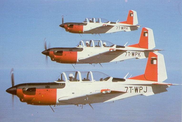 الطائرات القديمة التي كانت في القوات الجوية الجزائرية 7twpjt10