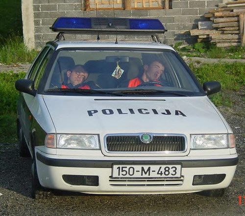 Smesne slike Polici10