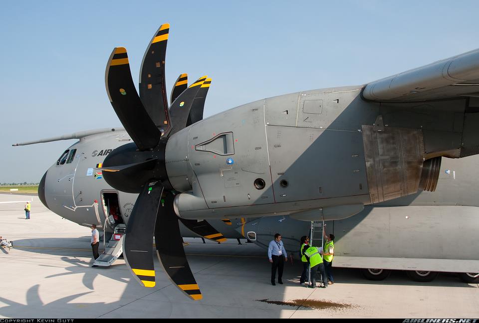 Airbus A400M - Page 9 54086210