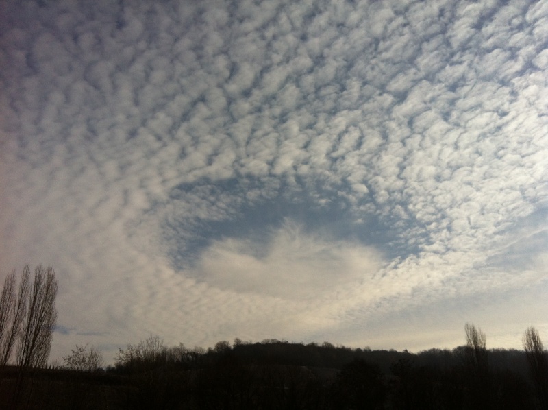 Nuages aux formes insolites - Page 6 Photo_10