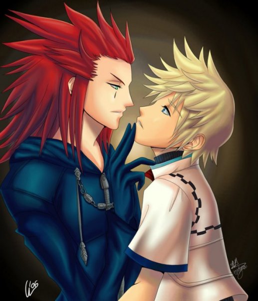 Que es lo que mas te gusta ,el flan o el pastel(uke y seme)? y cual es tu pareja favorita de yaoi ?=^_^= Axel_r10