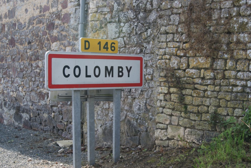 Monument WW2 - Colomby ( Normandie ) Dsc08510