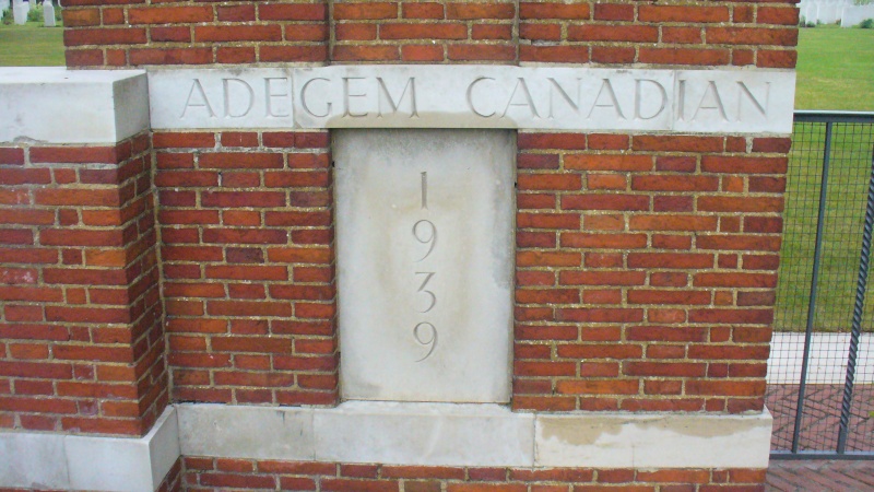 Cimetière Canadien de Maldegem P1070011