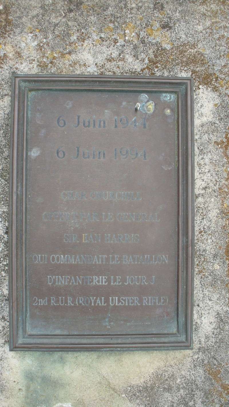 Monument WW2 - Lion-sur-Mer ( Calvados - Normandie ) P1080218