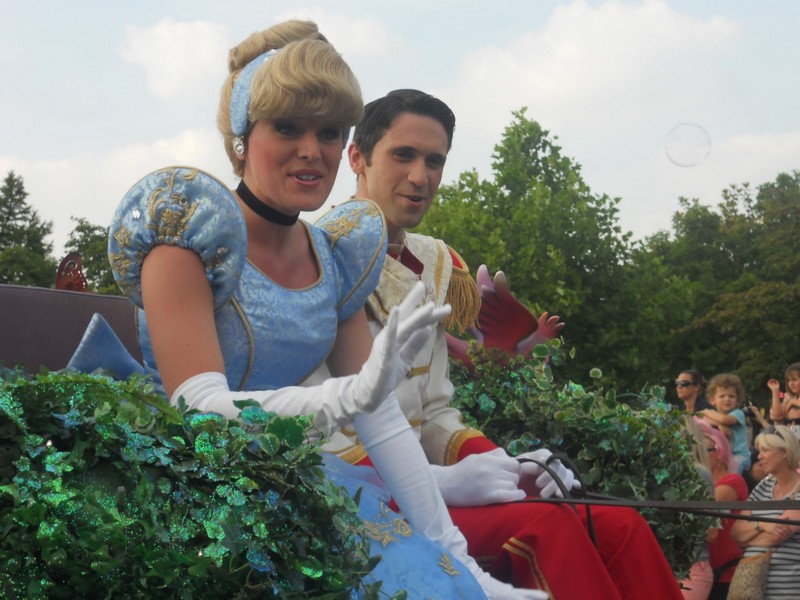 Photos avec les Personnages Disney - Page 6 2211