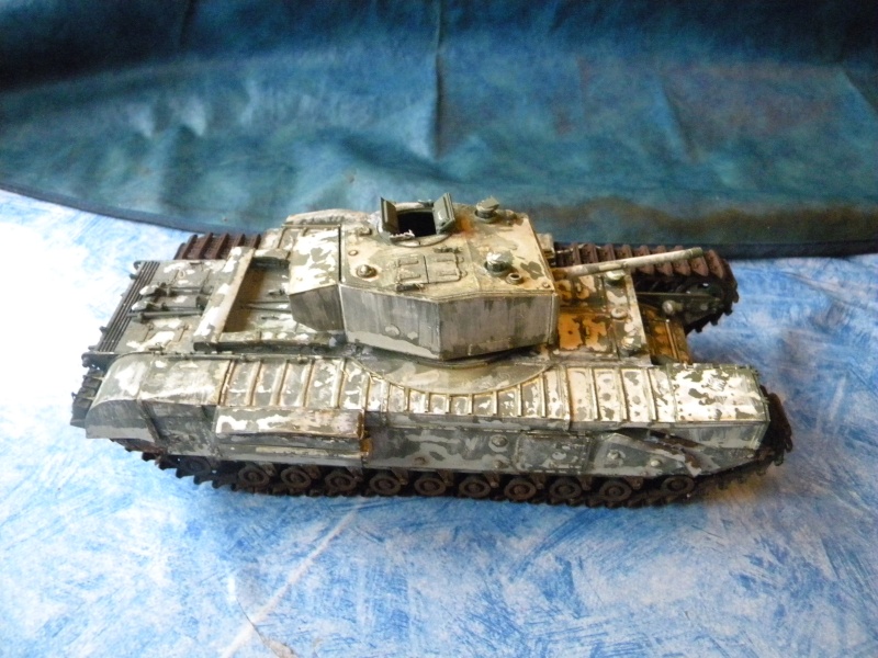 churchill MK III terminé. - Page 2 Chur_034