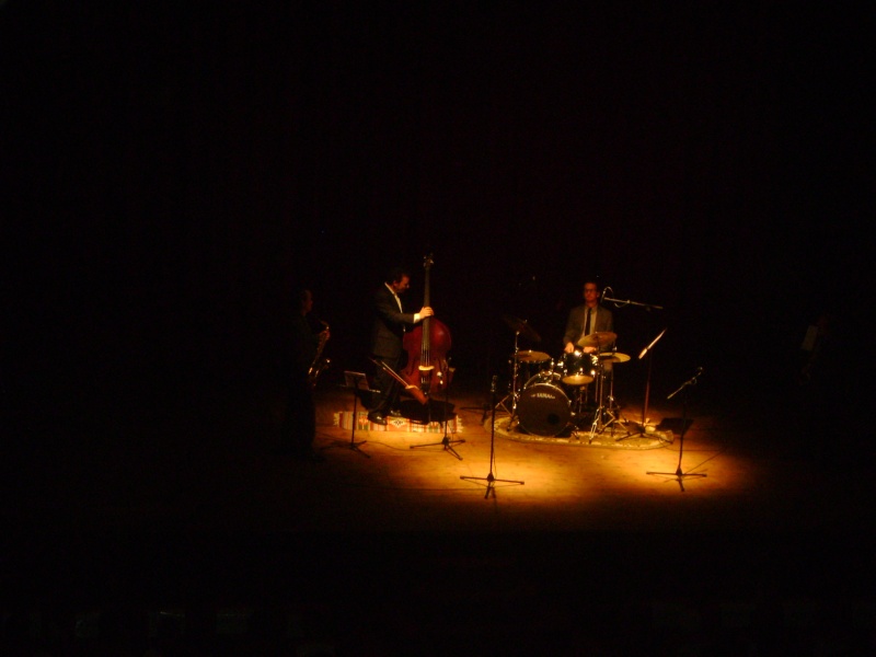 Le groupe américain de jazz "Ari Roland Jazz Quartet" s'est produit hier à Bejaia (TRB) Dsc04865