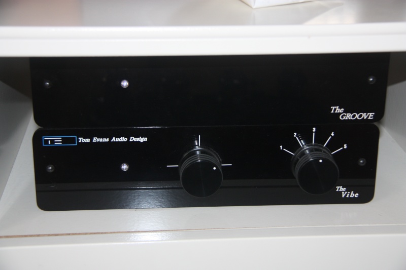 Tom Evans The Vibe Preamp (Used) - SOLD Vibe_110