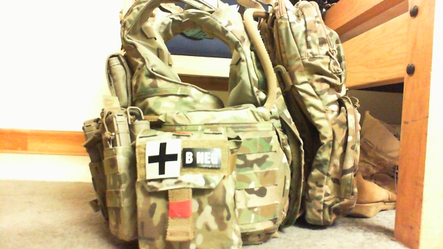 Show your load-out - Page 23 2012-011