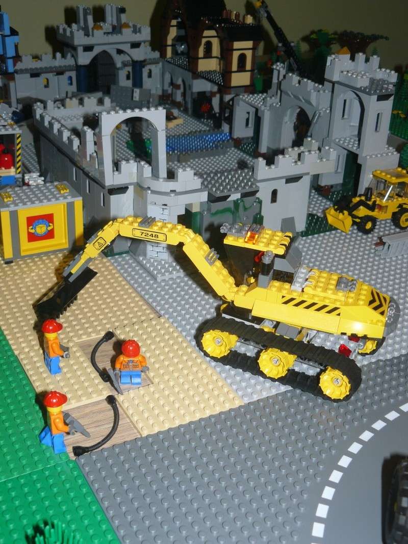 LEGO - La ville depuis ses débuts, son évolution, etc - Page 3 P1180211