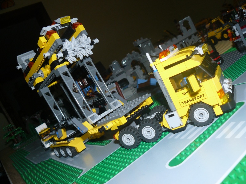 LEGO - La ville depuis ses débuts, son évolution, etc - Page 3 P1180420