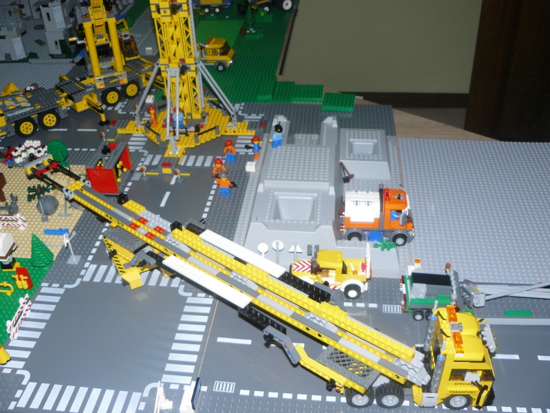 LEGO - La ville depuis ses débuts, son évolution, etc - Page 3 P1180519