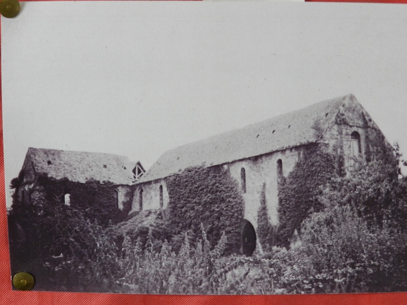 L'abbaye de Clairmont (ou Clermont) près de Laval Abbaye13