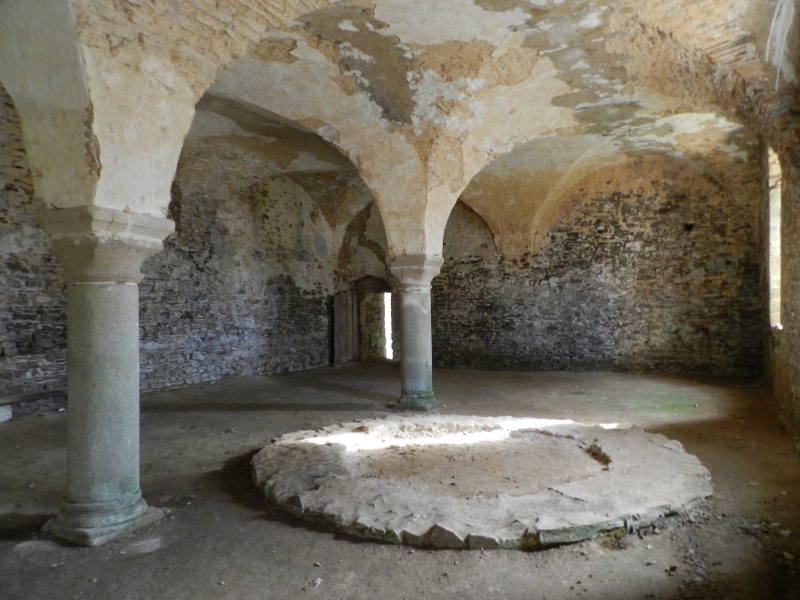 L'abbaye de Clairmont (ou Clermont) près de Laval Abbaye23
