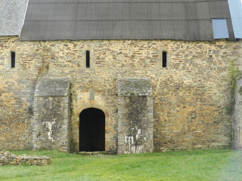 L'abbaye de Clairmont (ou Clermont) près de Laval Abbaye37
