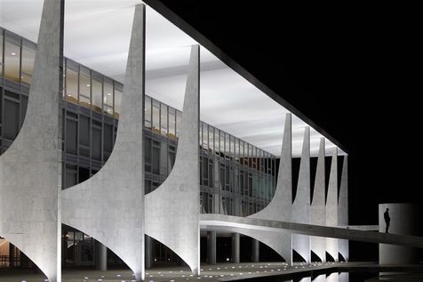 Décès d'Oscar Niemeyer Brasil10