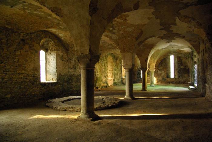 L'abbaye de Clairmont (ou Clermont) près de Laval Rafect10