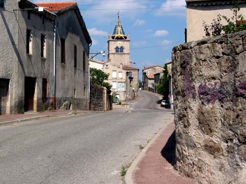 St Cyr - Ardèche Villag11