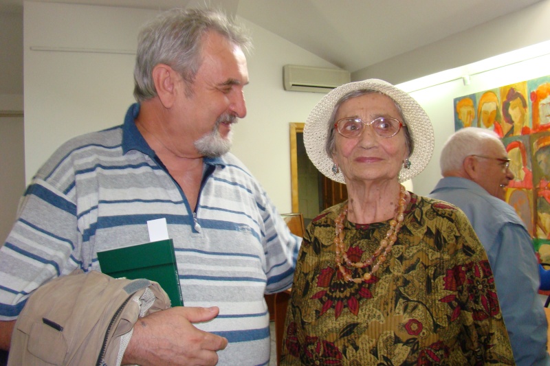 07 iulie 2011-Sedinta a XV-a A Cenaclului U.P.-Lansare de carte-"Răscrucea Destinului"-Vasilica Ilie Vasili46