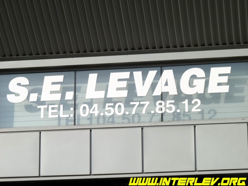 Les grues de S.E. LEVAGE (France) Se_lev11