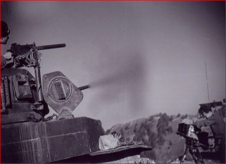 [Photos] Reconstitution combats de l'Authion-Avril 1945- ECPAD 16867510