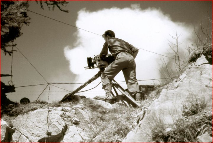 [Photos] Reconstitution combats de l'Authion-Avril 1945- ECPAD 34831_10