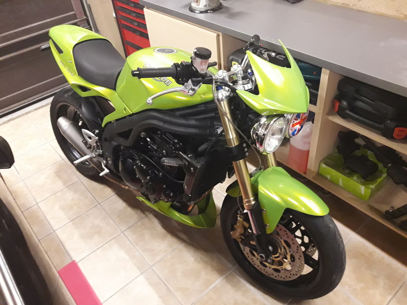 Vous rouler aussi à moto ... Montrez nous vos belles - Page 2 15264011