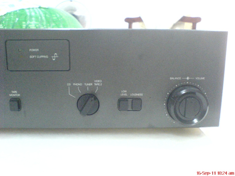 (Used) NAD 3240PE Stereo Amplifier (SOLD) Dsc01521