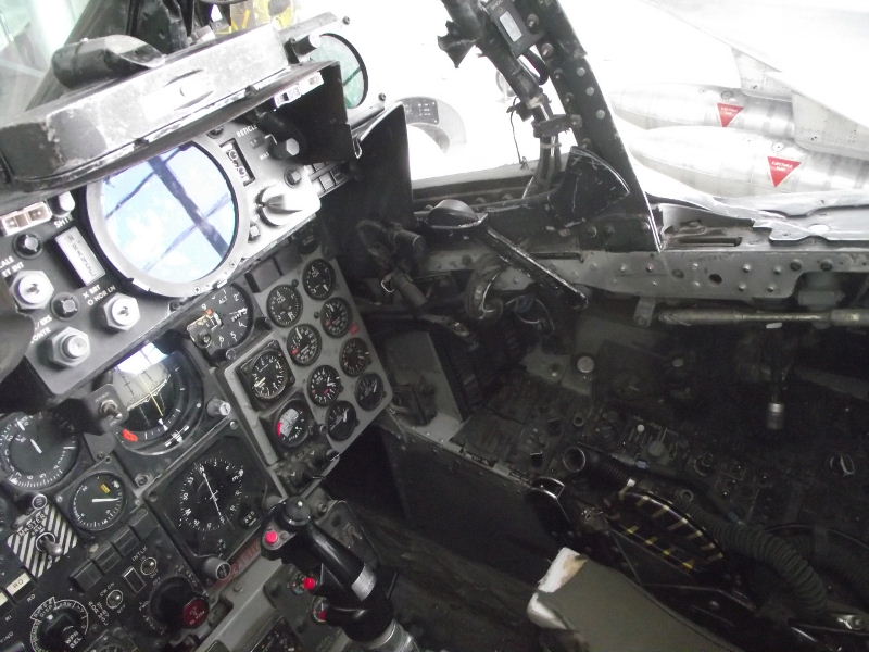 f4 phantom cockpit tones f4 phantom cockpit tones