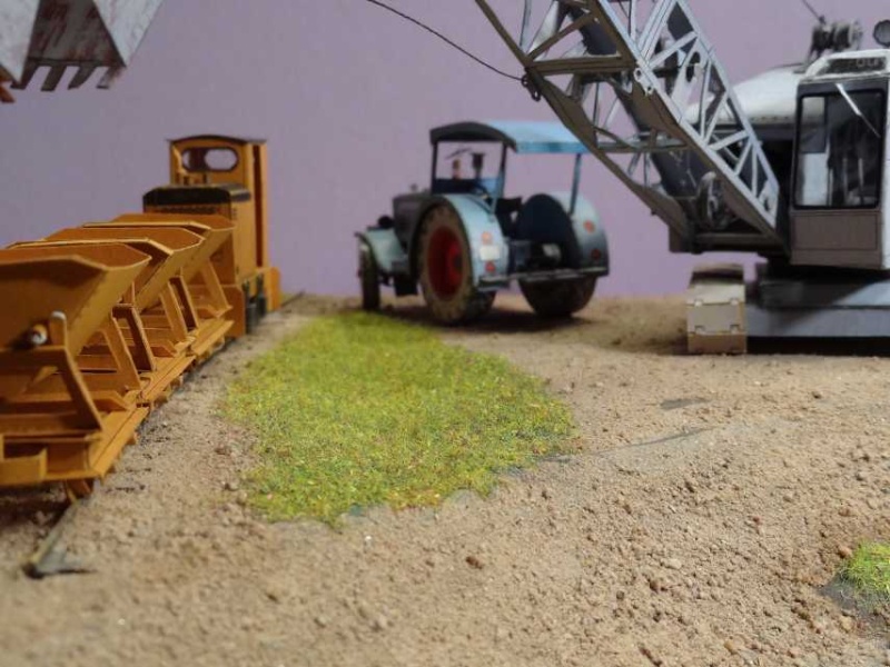 Diorama mit Menck-Bagger, Lorenbahn und Unimog im M1:45 Bild-113