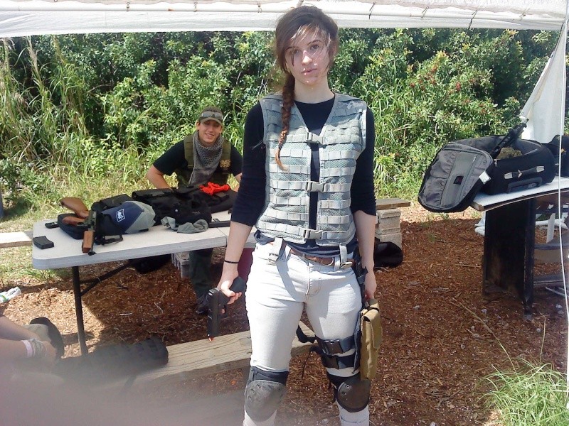 Post your best airsoft outfits and Weapon loadouts here! - Page 8 Dsc00725
