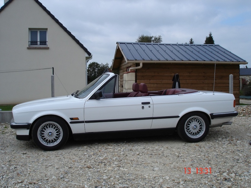 Recherche de E30 cab 325i Dsc02112