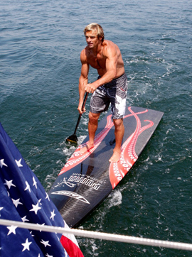 Laird Hamilton en SUP PUMA ! Screen11