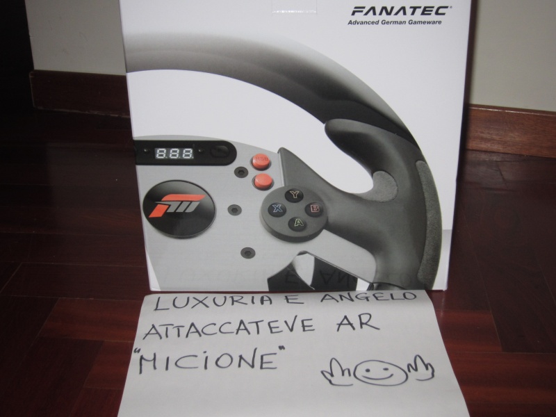 [Periferiche] Volante Fanatec Porsche 911 GT2 Wheel - Pagina 8 Immagi35