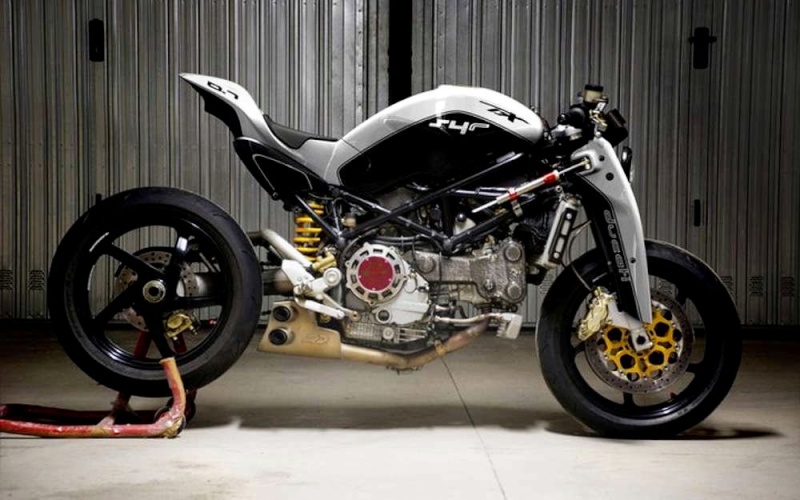 Monster S4R spécial Ducati31